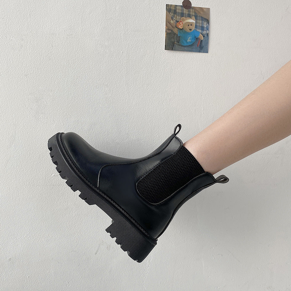 Korean ankle boot for students